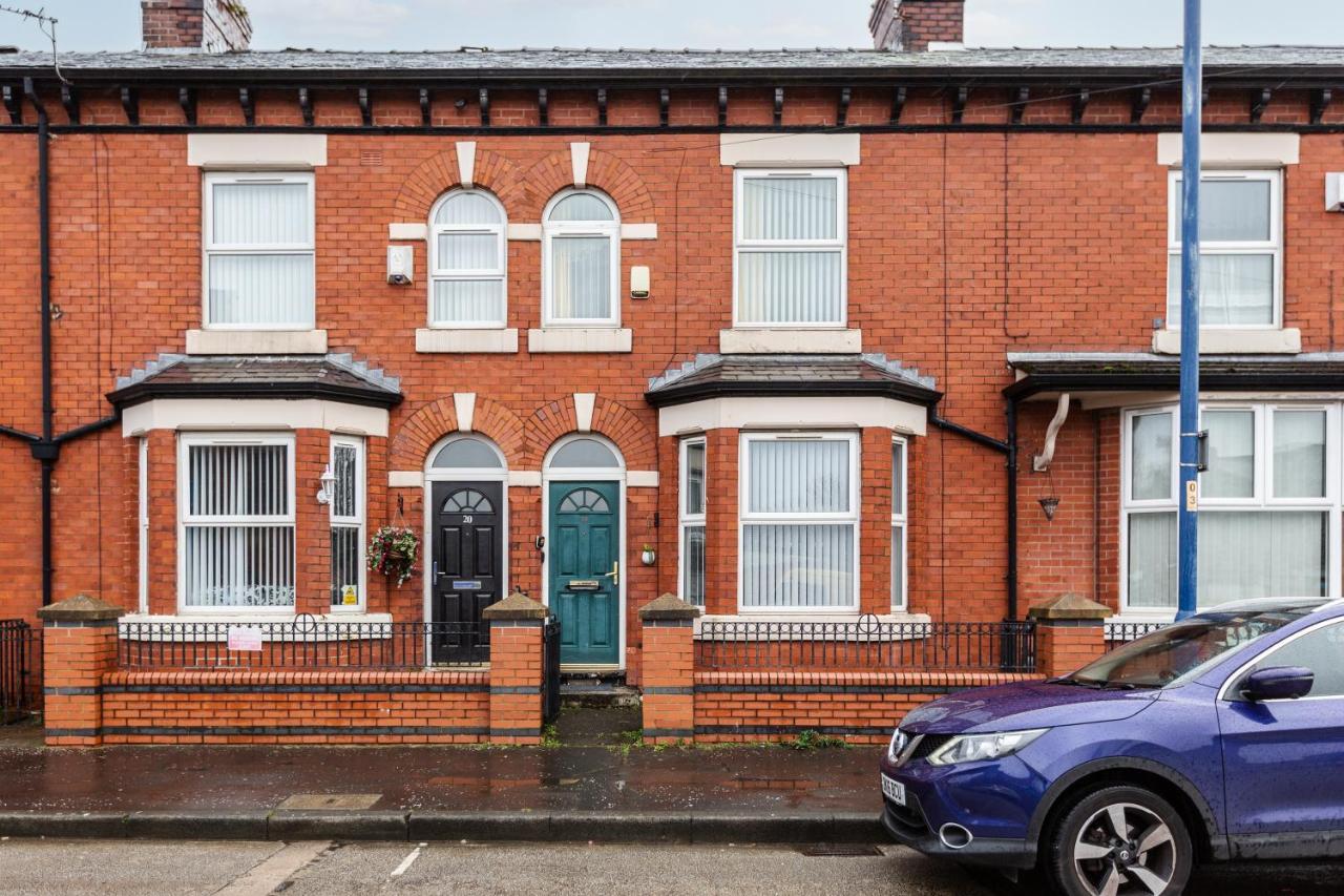 Clayton House - Spacious Home Near Etihad Stadium Манчестър Екстериор снимка